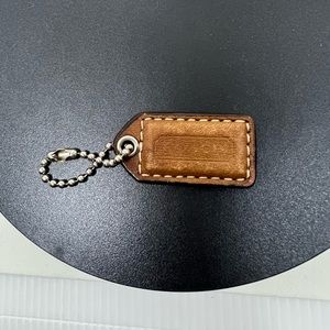 Coach tag